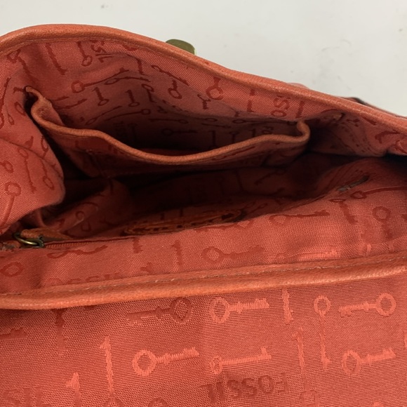 Fossil Leather Crossbody Bag Brass Turnkey and key charm Adjustable Rust Orange - Picture 10 of 16
